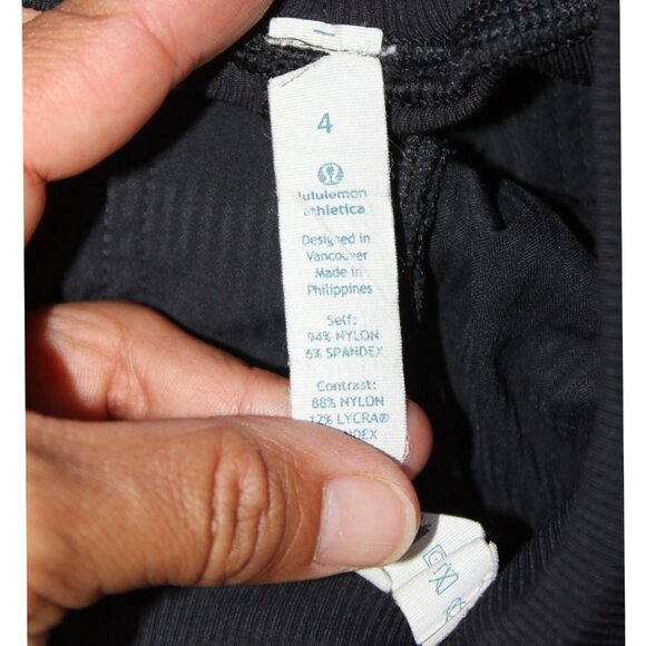Lululemon Dance Studio Mid Rise Women's Pants Size 4 Black Sporty Gym Casual - Picture 6 of 6